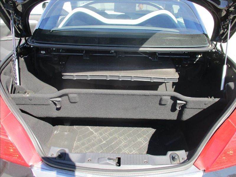 Opel Tigra 1,8 i,klima,serv.kniha, - fotka 18 z 36