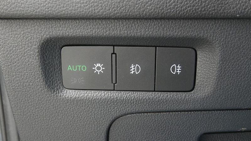 Škoda Octavia 2,0 TDI 85kW Style DSG - fotka 10 z 23