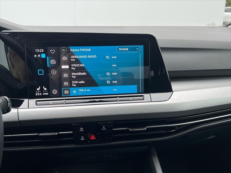 Volkswagen Golf Variant 1,5 eTSi 110kW 7DSG LIFE  8 RE - fotka 22 z 24