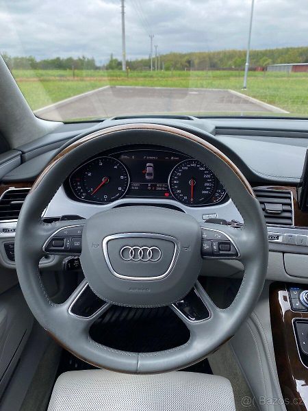 Audi A8 (2015) - fotka 7 z 17