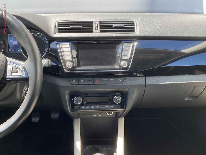 Škoda Fabia (2016) 1.2 TSi, Style, navi - fotka 12 z 18