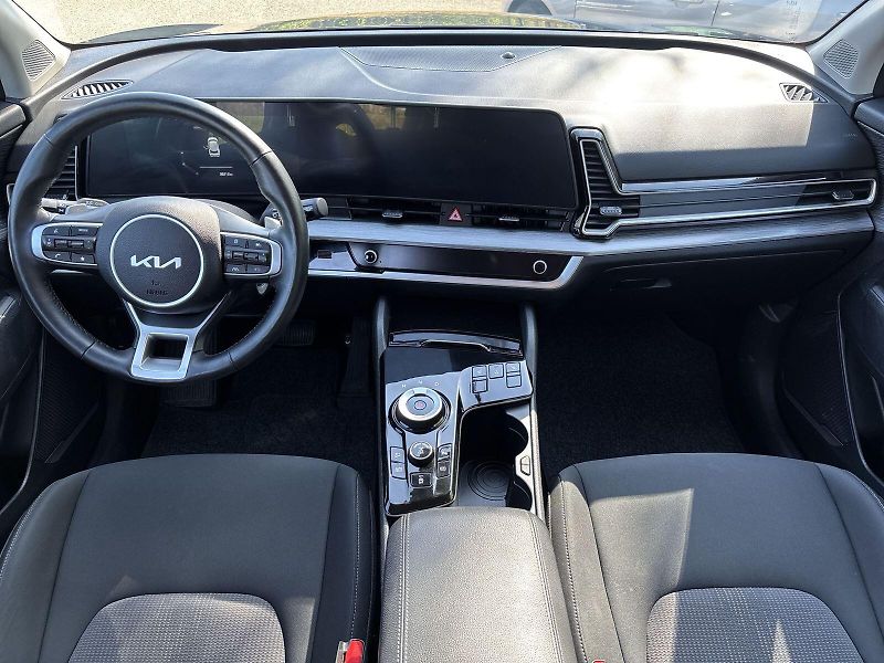 Kia Sportage (2024) 1.6 T-GDI MHEV 4x4 AT Exclusiv - fotka 5 z 29