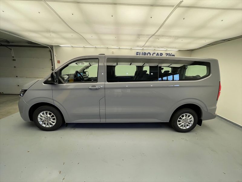 Volkswagen Caravelle Life 2.5 PHEV DR - fotka 2 z 28