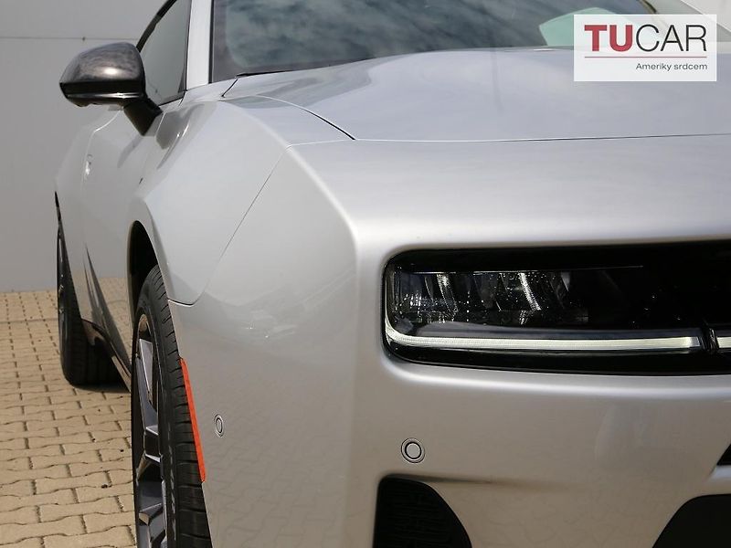 Dodge Charger (2026) Scat Pack SixPack 550Hp AWD - fotka 6 z 38