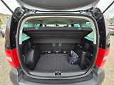 Škoda Yeti (2013) 2.0 TDi 81KW Advent - náhled 17