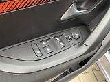 Peugeot 2008 (2020) 1.5 HDi, Active, navi, kamera - náhled 17