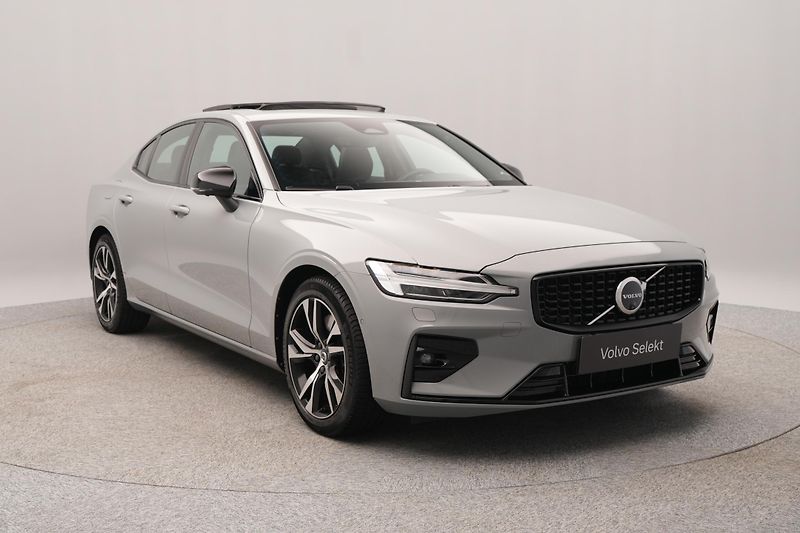 Volvo S60 B5 AWD ULTIMATE CZ 1.maj - fotka 13 z 48