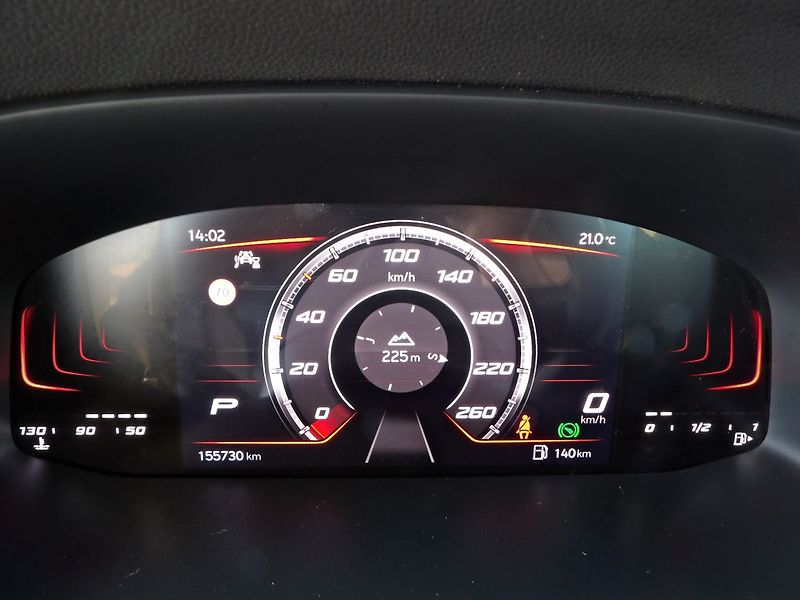 Seat Ateca 2.0TDI 110kW DSG Virtual LED - fotka 13 z 30