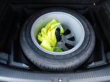 Volkswagen Touran (2009) 1.9 TDi DSG - náhled 19