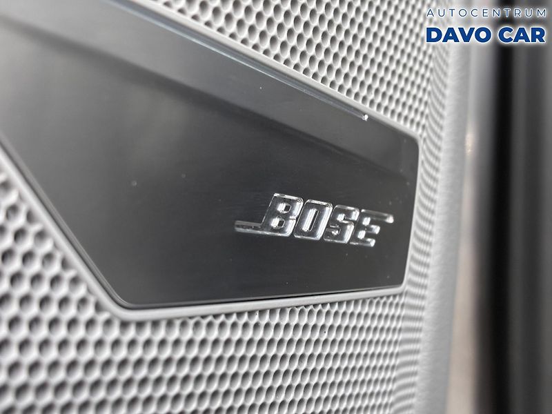 Audi Q7 3,0 TDI 200kW 4X4 360 BOSE Sof - fotka 22 z 36