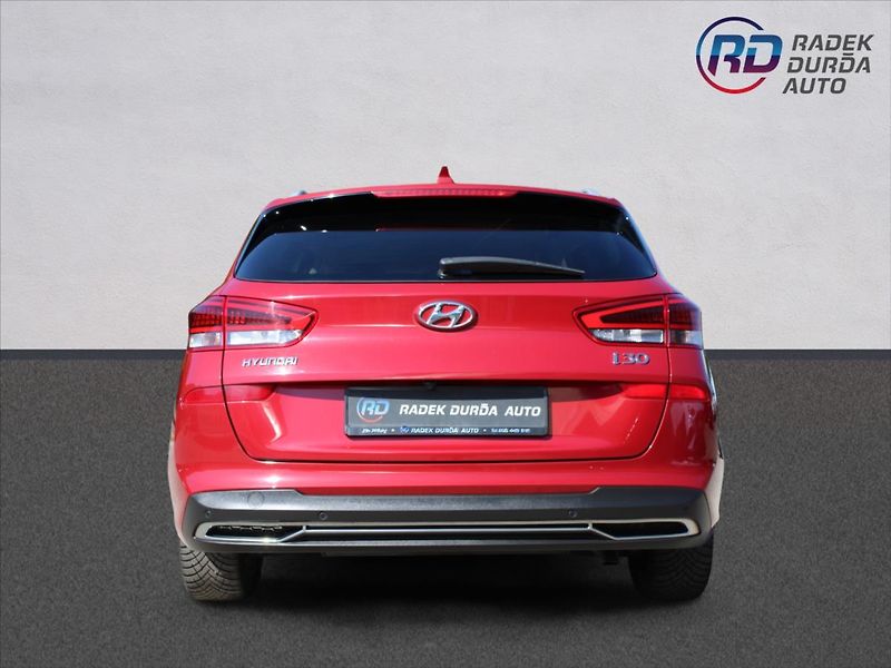 Hyundai i30 1,5 TGDI  1MAJ,AT,STYLE,ZÁRUKA - fotka 6 z 31