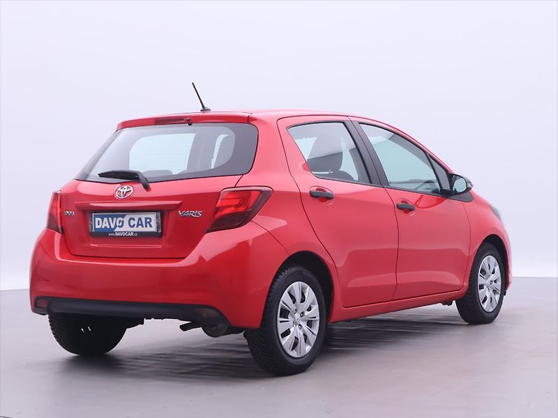 Toyota Yaris 1,0 VVT-i 51kW Entry Serv. kni - fotka 6 z 22