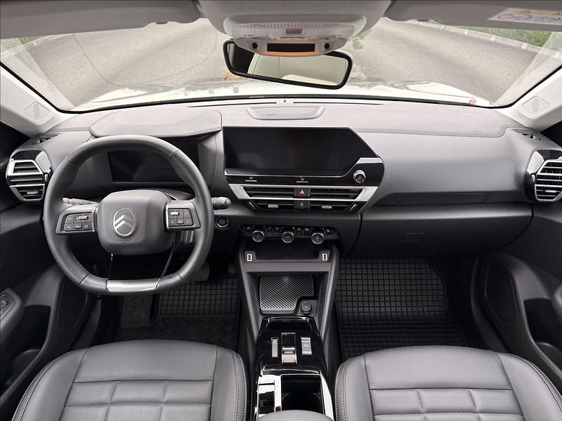Citroën C4 1,2 MAX Petrol 130k Automatic - fotka 13 z 33