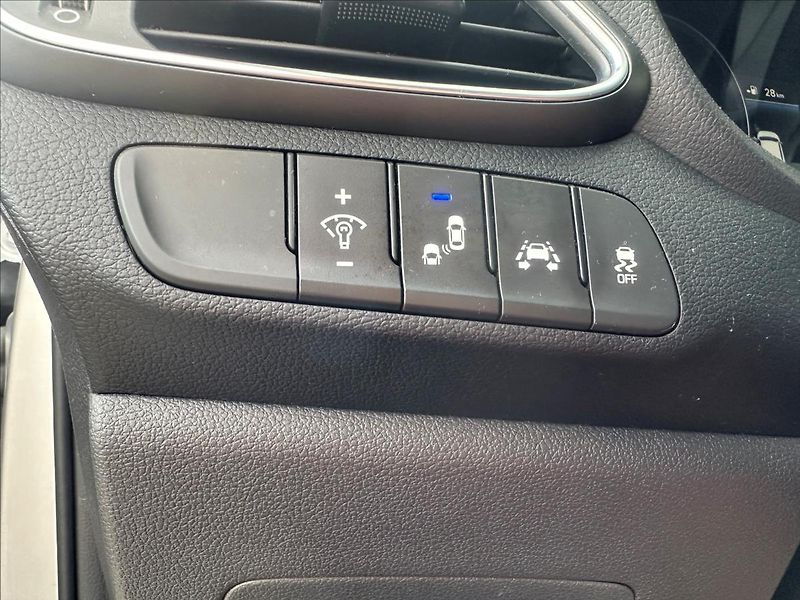 Hyundai i30 1,4 17 FB 1,4 T-GDI DCT STYLE - fotka 14 z 27
