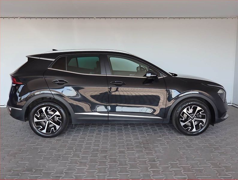 Kia Sportage (2022) 1.6 T-GDI - fotka 6 z 24