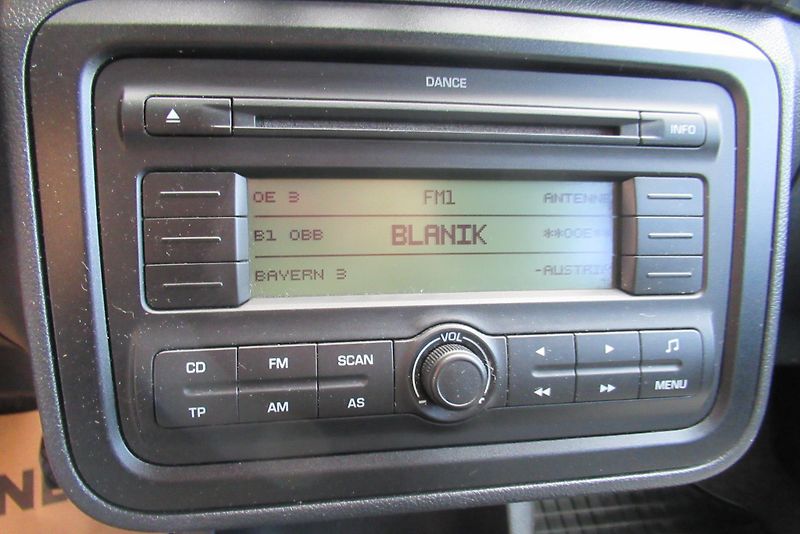 Škoda Fabia 1.2i KLIMA - fotka 12 z 32