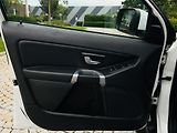 Volvo XC90 2.4D5 4x4 AUT VÝHŘEV SENZORY - náhled 32