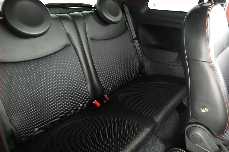 Fiat 500e (2015) 24 kWh, Automat, Tempomat - fotka 7 z 13
