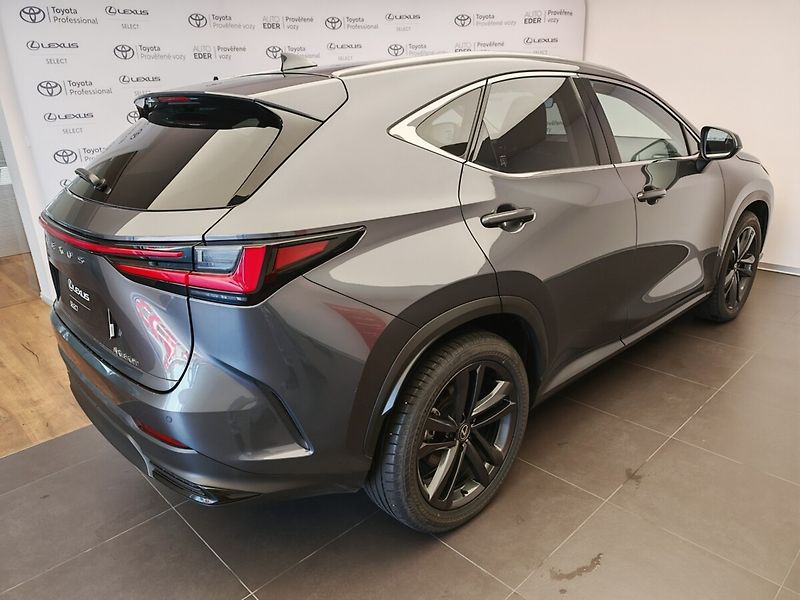 Lexus NX 350h 350h PRESTIGE PLUS TECH - fotka 4 z 45
