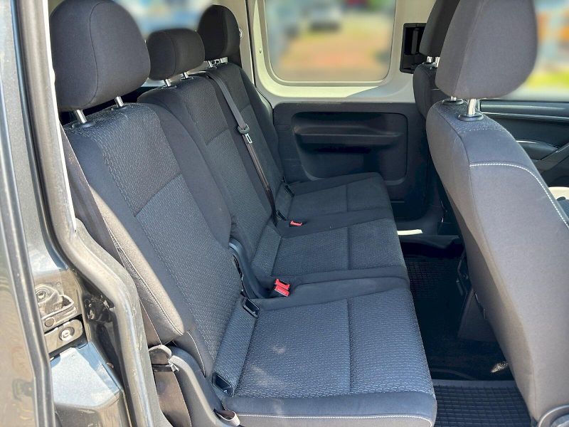 Volkswagen Caddy (2017) Kombi 1,2 TSI - fotka 24 z 30