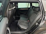 Volkswagen Passat 2,0 R-LINE DSG 4X4 VC DCC PANO - náhled 37