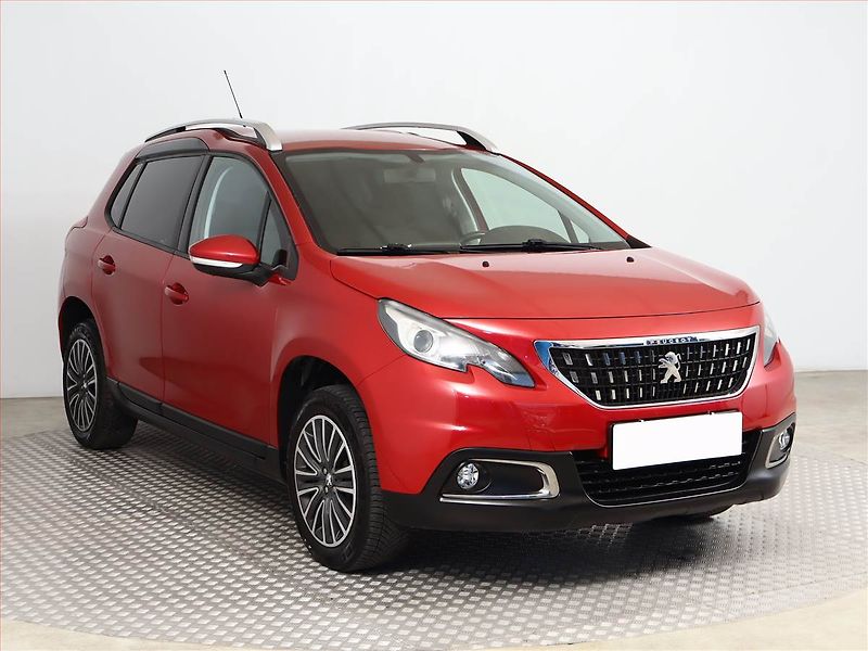 Peugeot 2008 (2018) 1.2 PureTech, ČR,1.maj - fotografie inzerátu
