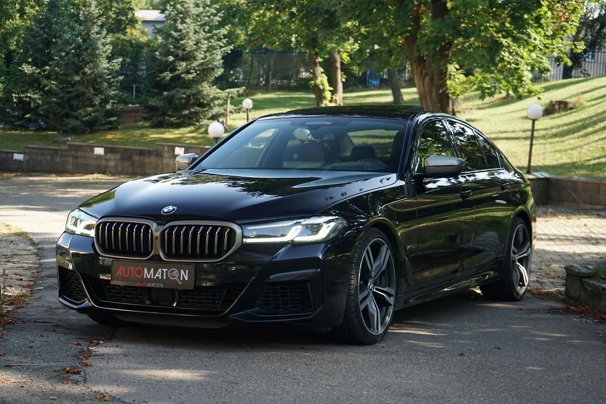 BMW Řada 5 M550i H/K 360° Šíbr Matrix HUD