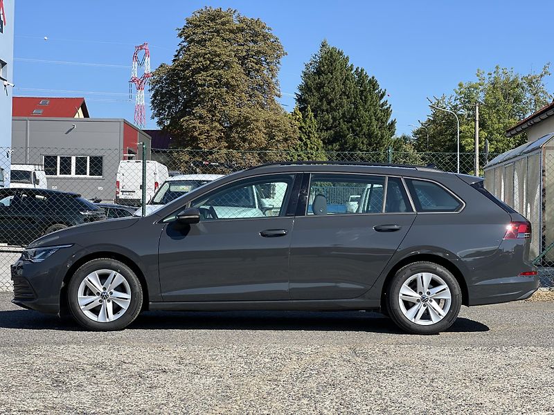 Volkswagen Golf 1.0TSi 81kw NAVI KOUPENO V ČR - fotka 4 z 46