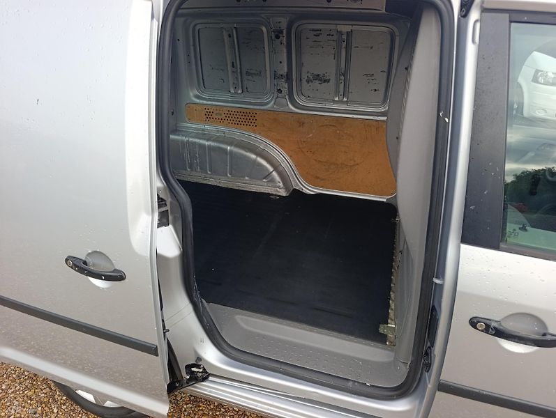 Volkswagen Caddy (2007) 2.0 SDi tažné ASR - fotka 10 z 13