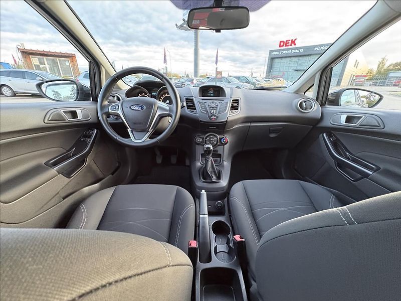 Ford Fiesta 1,2 i 60kW CZ,5Dv,Klima,Výhřev - fotka 7 z 24
