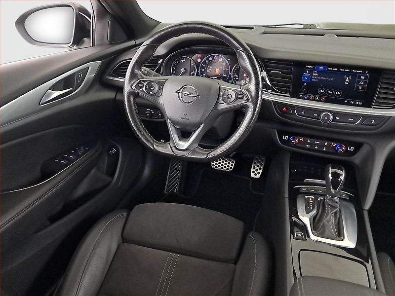 Opel Insignia (2021) OPC Line 2.0 Turbo GSi, 4X4 - fotka 7 z 19
