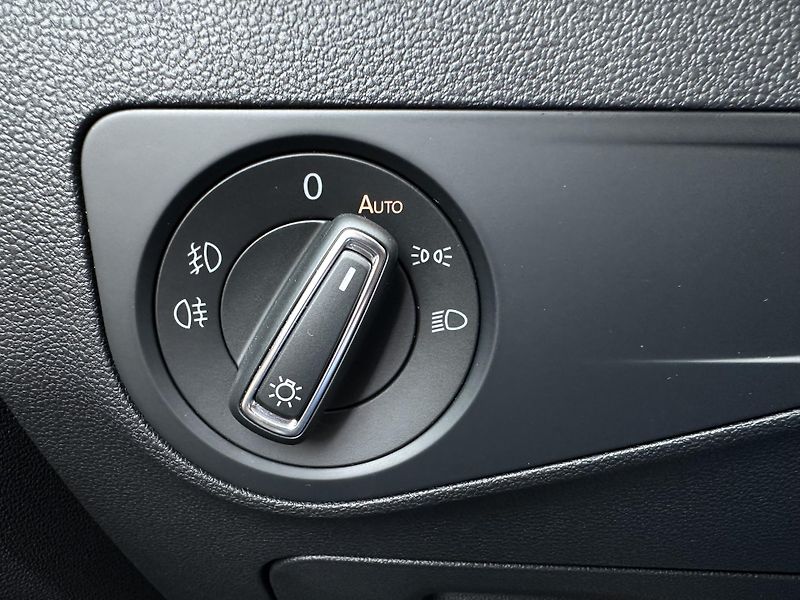 Volkswagen Tiguan 2.0 TSI DSG 4Motion - fotka 20 z 30
