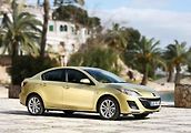 Mazda 3 sedan - prakticky všechny ročníky.