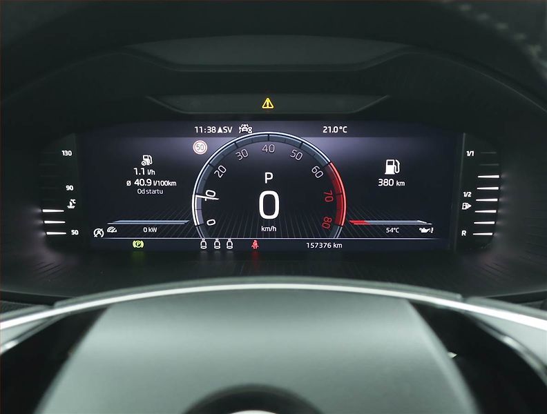 Škoda Karoq (2023) Ambition 1.5 TSI - fotka 11 z 17