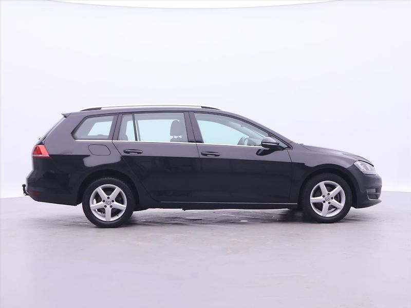 Volkswagen Golf 1,4 TSI Highline Serv.kniha - fotka 8 z 25