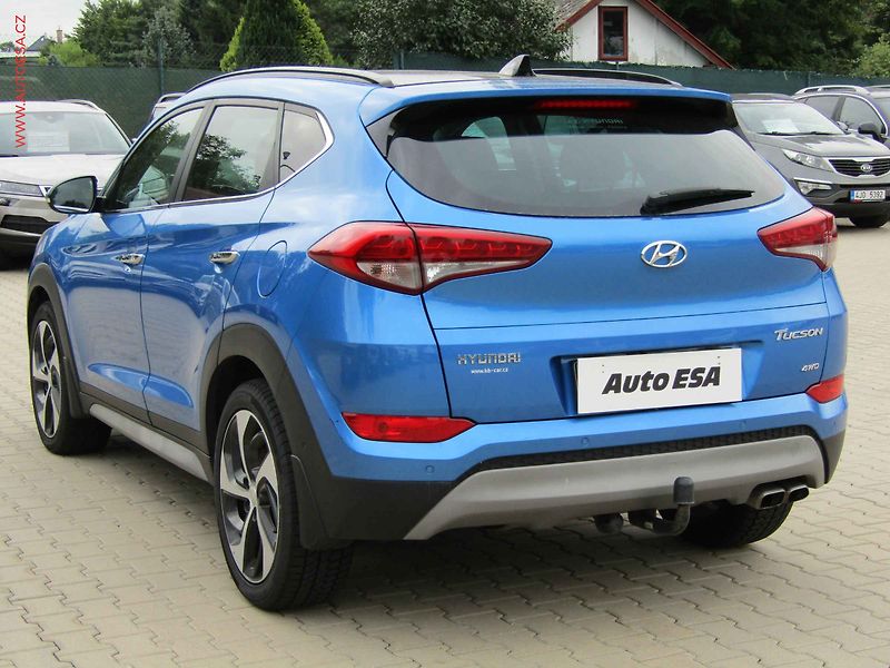 Hyundai Tucson (2017) 2.0CRDi 4x4, ČR, servis - fotka 6 z 17