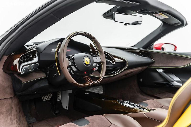 Ferrari SF90 Spider*FULL carbon*metalíza - fotka 6 z 47