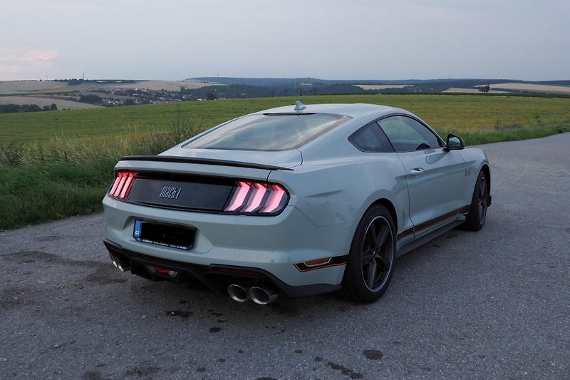 Ford Mustang (2021) MACH 1 - sběratelský kousek  - fotka 3 z 13