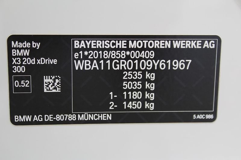 BMW X3 xDrive20d - fotka 26 z 26