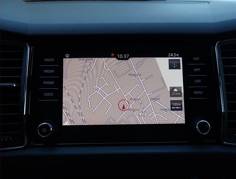 Škoda Kodiaq (2019) Ambition Plus 1.5 TSI - fotka 18 z 22