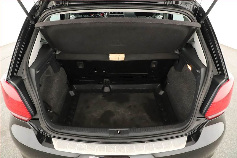 Volkswagen Polo (2012) 1.2 TDI, Tempomat - fotka 12 z 12