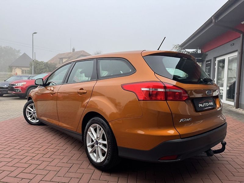 Ford Focus (2018) 1.6Ti-VCT Digi Klima Tempomat - fotka 3 z 46
