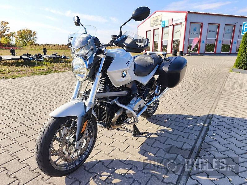 BMW R 1200 R (2012) - fotka 9 z 12