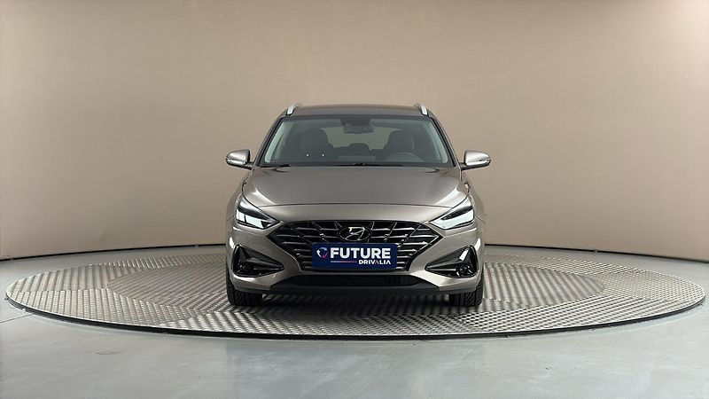 Hyundai i30 1.5 T-GDI Style Kombi - fotka 3 z 27