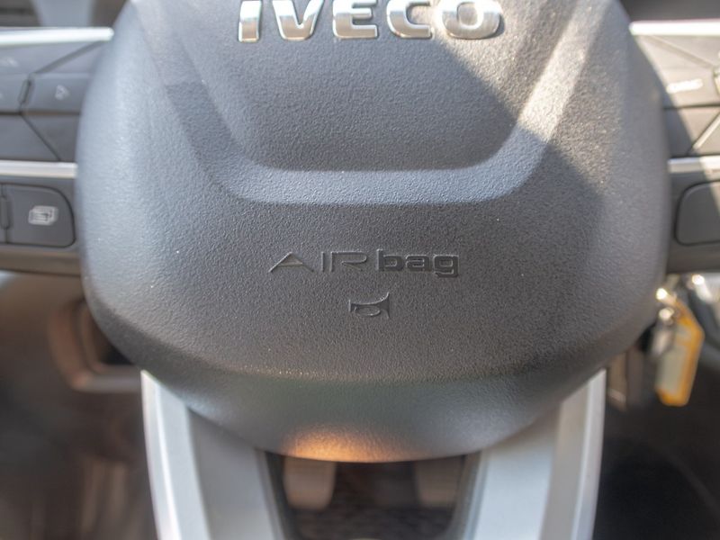 Iveco Daily (2023) ČR 3.0JTD 129KW – MAX - fotka 29 z 36