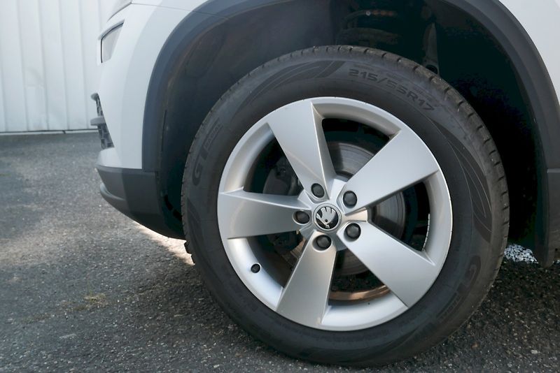 Škoda Karoq (2020) 1.5 TSI 110KW 6°MP Style - fotka 30 z 30