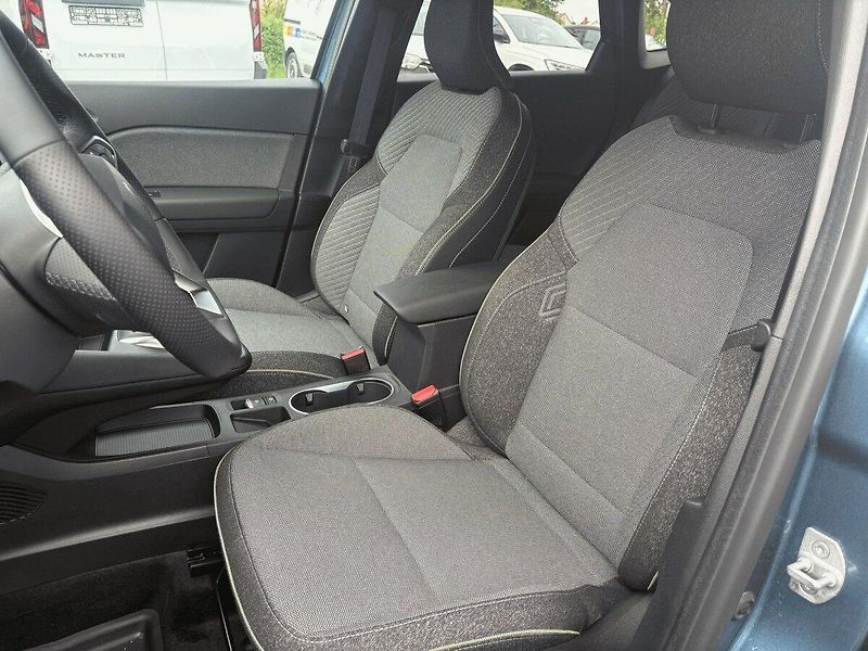 Renault Symbioz (2025) Techno E-Tech 160 - fotka 7 z 22
