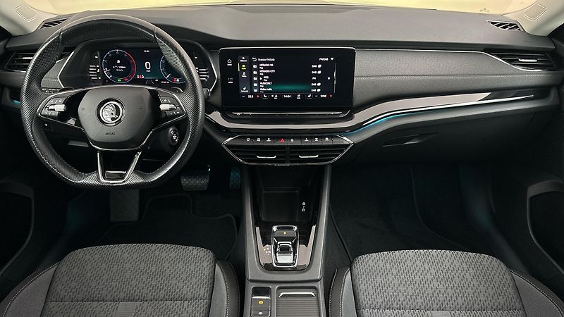 Škoda Octavia 2.0 TDI DSG Style - fotka 8 z 25