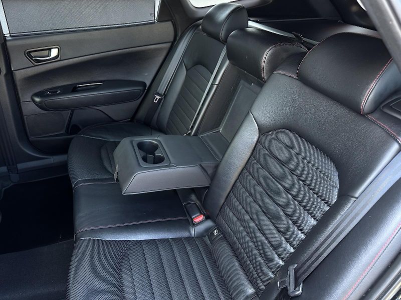 Kia Optima GT 2.0TGDi H-Matic Sportswagon - fotka 46 z 56