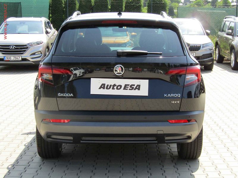 Škoda Karoq (2017) 2.0TDi 4x4, ČR, DSG, LED - fotka 5 z 14